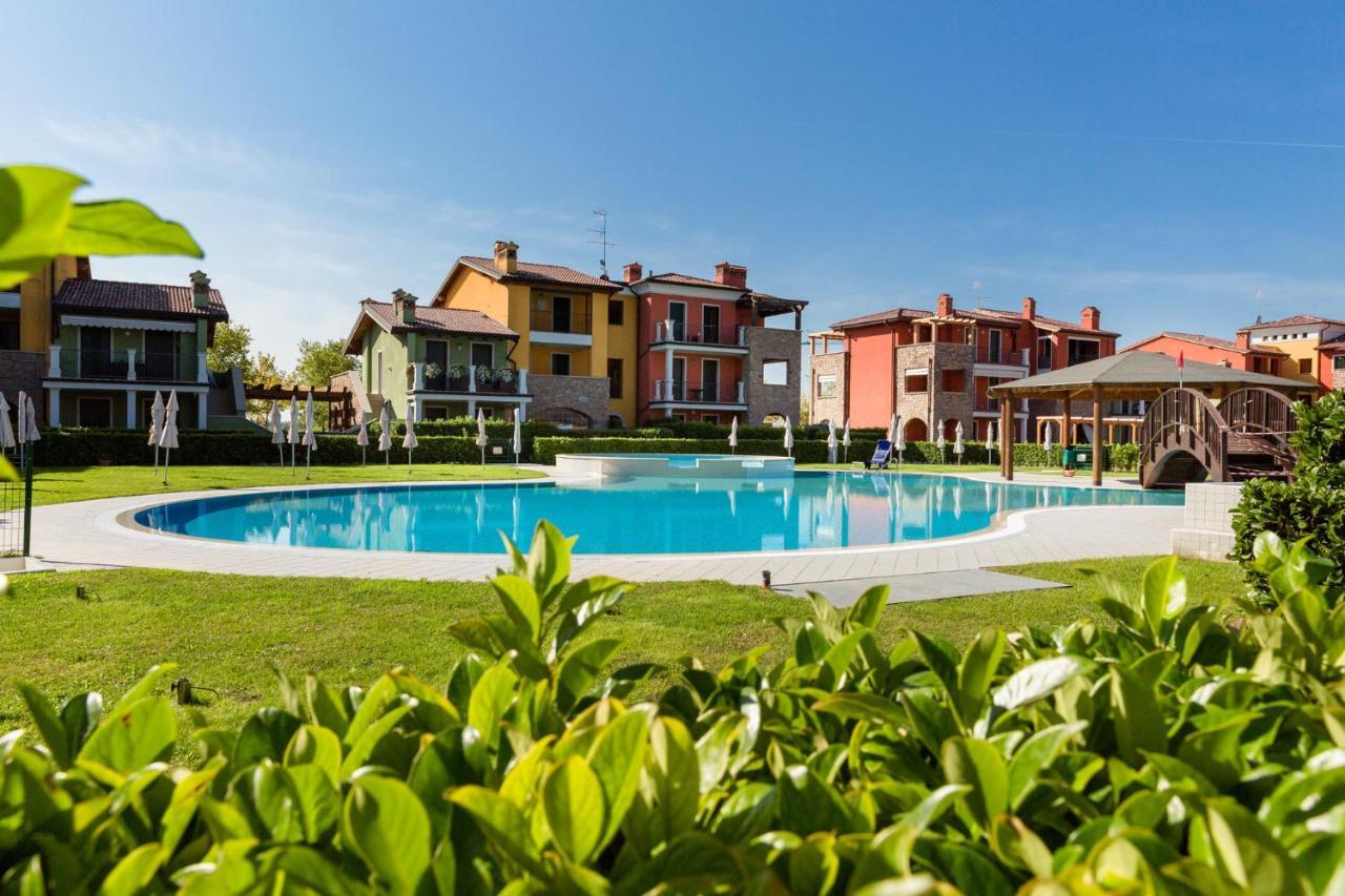 Lucy Apartment Sirmione Luaran gambar